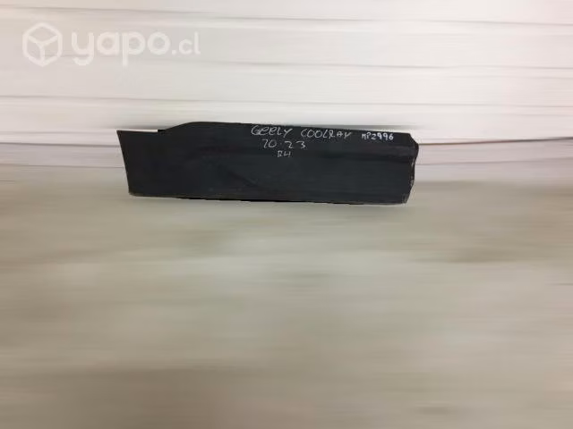 Moldura de puerta trasera rh geely coolray 20-22