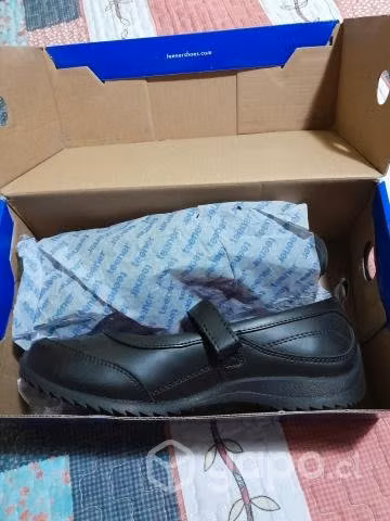Zapato escolar de mujer - Imagen 2