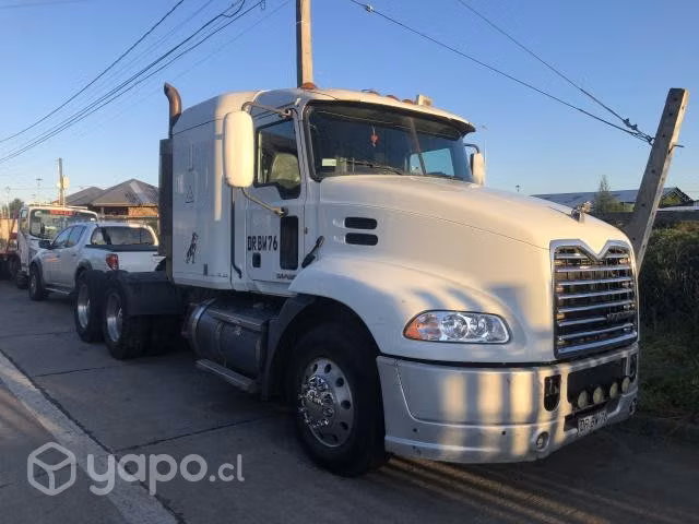 Mack pinnacle 6x4