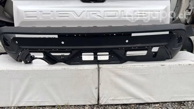 Spoiler parachoque trasero chevrolet captiva (19-2