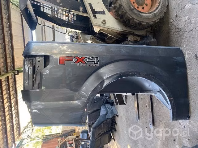 Pick up Ford F150 2018 Lariat aluminio - Imagen 2