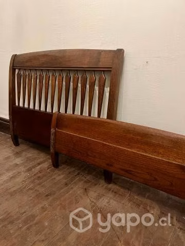 Cama Antigua de Caoba Tallada - Imagen 2