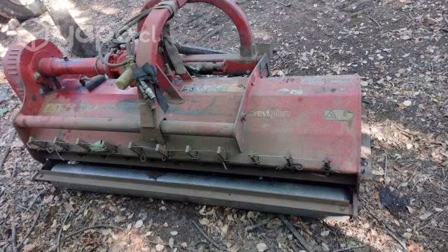 Se vende trituradora de podas