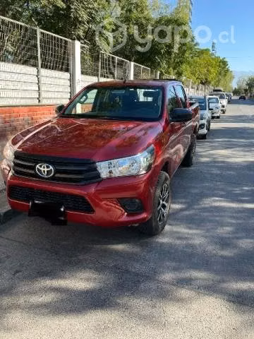 Se vende TOYOTA HILUX 2018