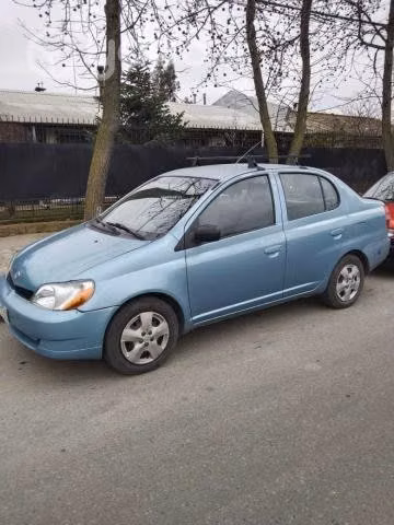Toyota yaris 2002