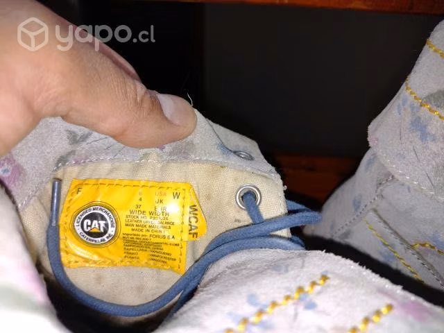 Bototos Cat originales