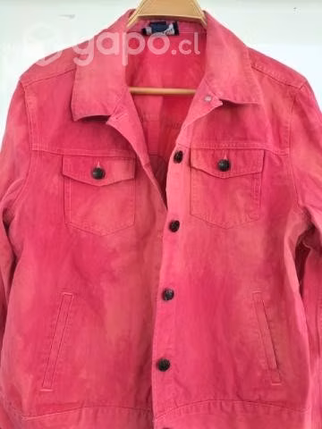 Chaqueta de mezclilla teñida y pintada a mano