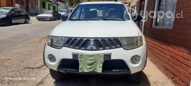Vendo Mitsubishi l200 4x4
