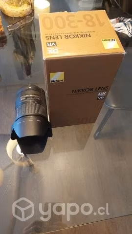 Vendo lente para Nikon 18-300 AF-S DX NIKKOR 18-30