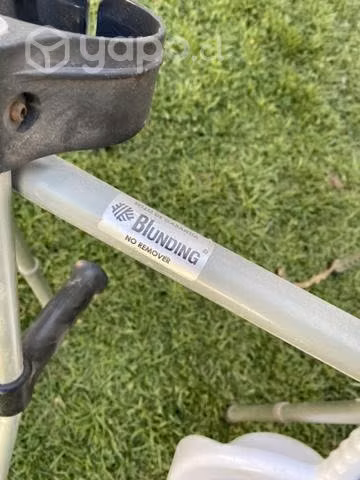 Burrito para caminar, bastón y baño portátil