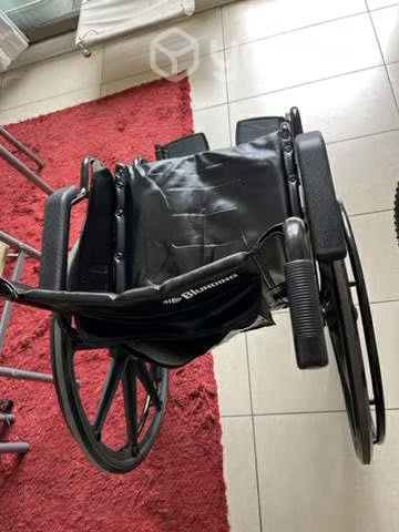 Silla de ruedas ortopédica con par de bastones - Imagen 2