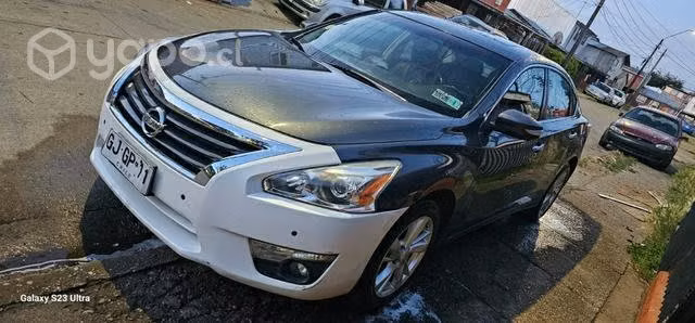 Nissan Altima 2014