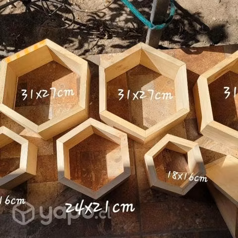 Repisas de madera maciza