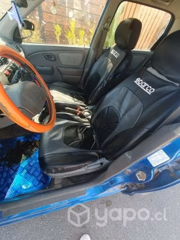 Se vende auto suzuki alto