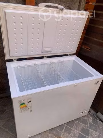 Congeladora Maigas 295L