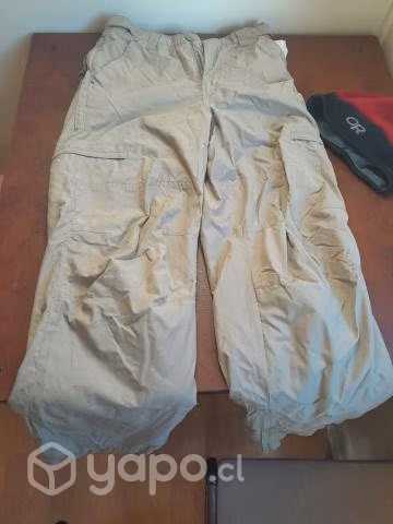 Chaqueta, pantalón, gorro