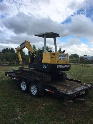Mini excavadora Yanmar lista para trabajar