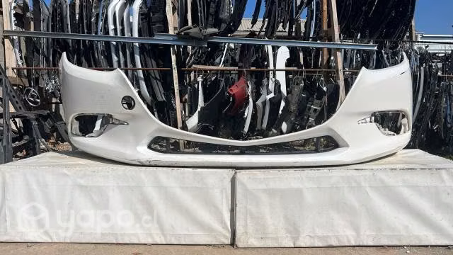 Parachoque delantero mazda 3 (17-19)