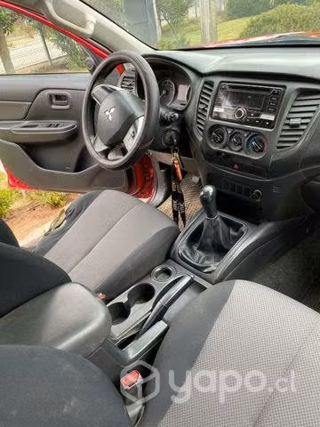 Mitsubishi L200 katana CR