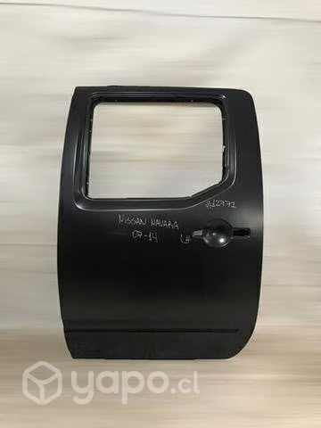 Puerta trasera Lh Nissan versa 2007-2014