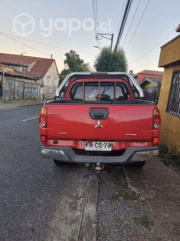 Mitsubitchi L200 Katana 4x4