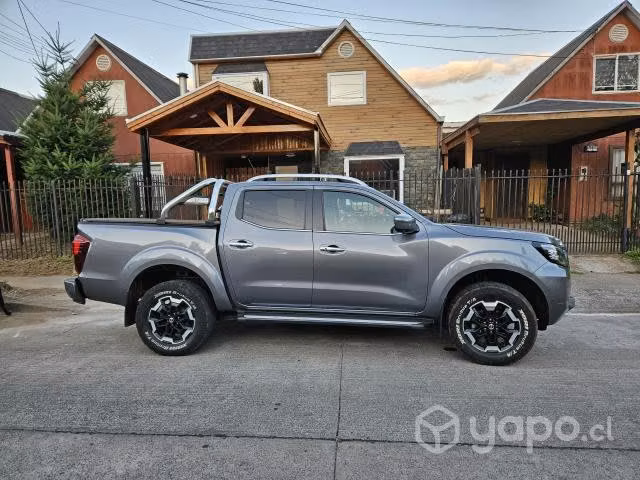 Nissan navara año 2021