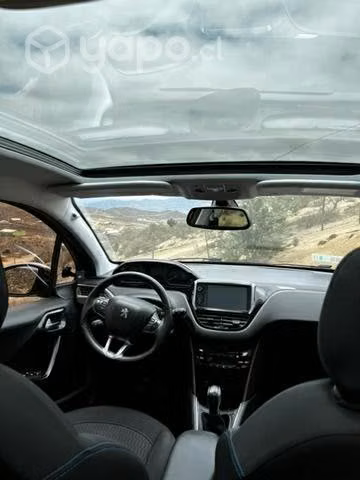 Peugeot 208 2020