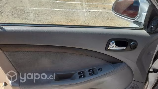 Se vende automóvil Chevrolet optra limited