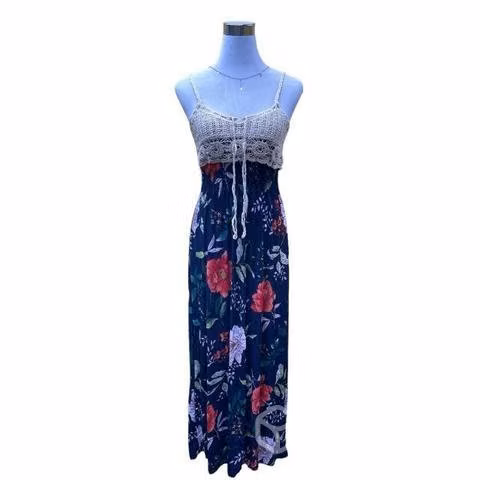 Bellos vestidos nuevos - Imagen 6
