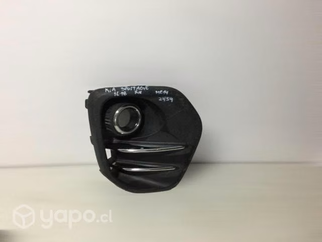 Tapa de neblinero rh kia sportage 2016-2018