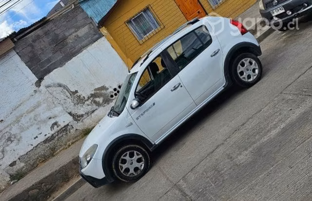 Renault sandero 2011