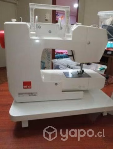 Maquina de coser computarizada