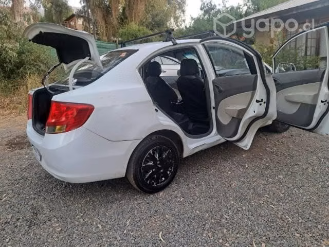 Vendo Chevrolet sail 2013 full