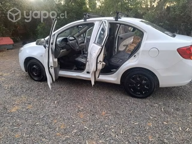Vendo Chevrolet sail 2013 full