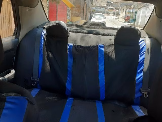 Se vende nissan tiida 2011