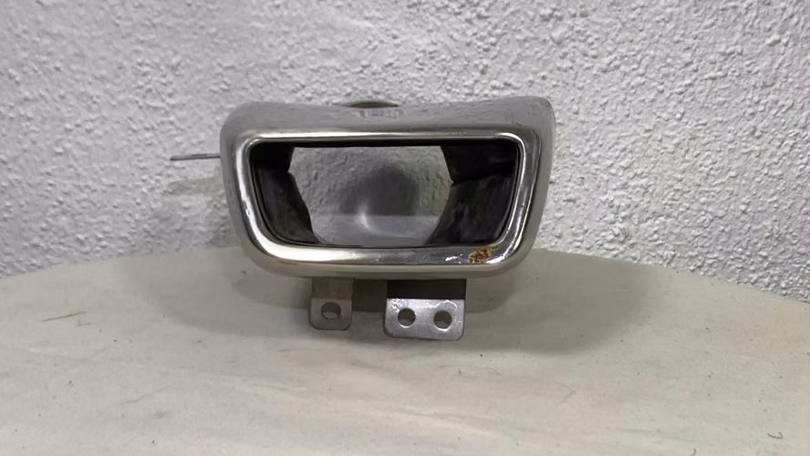 Cola Escape RH Peugeot 2008 [2020 al 2023] -Original-