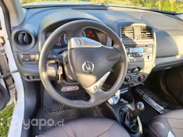 Nissan versa 2016 - Imagen 5