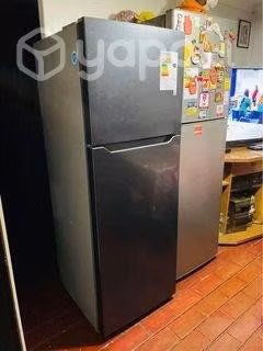 Refrigerador Midea 220 Lts