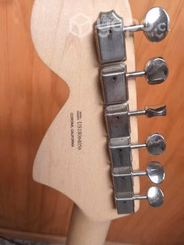Guitarra Fender Stratocaster