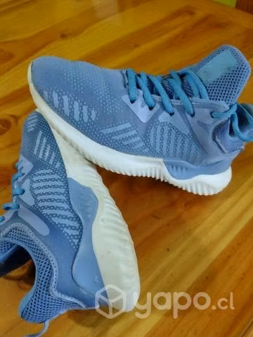 Zapatillas números 34 excelente estado - Imagen 3