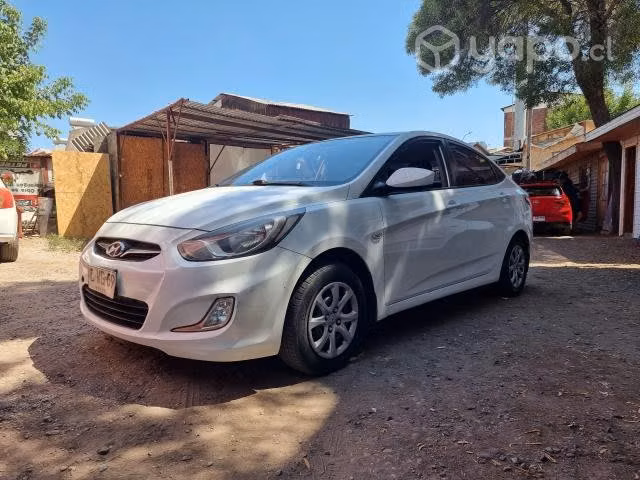 Hyundai Accent RB