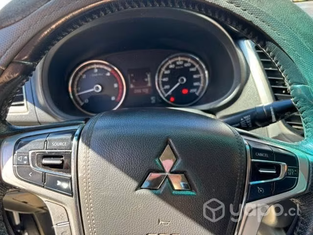 Mitsubishi new l200 Dakar 2.4