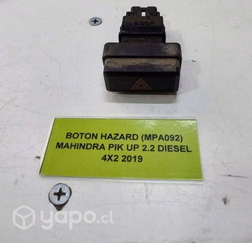 Botón Hazard (MPA092) Mahindra PIK UP 2.2 Diesel