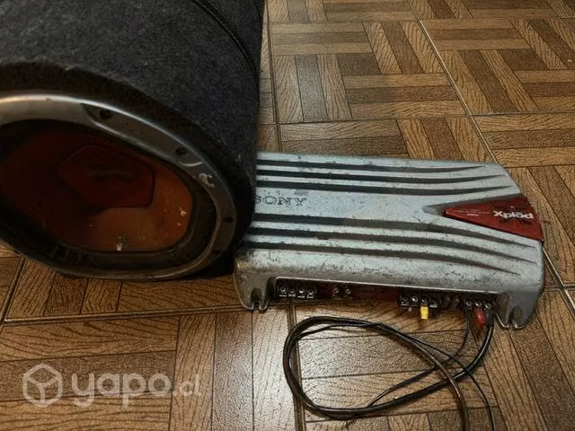 Bazooka parlante más amplificador woofer