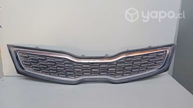 Mascara kia cerato dmg repuestos 18.77