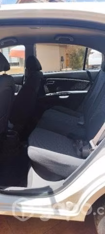 Se vende Kia Río 5 - Imagen 4