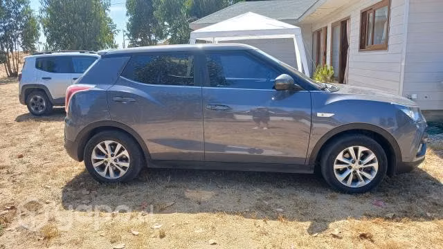SsangYong tivoli año 2020