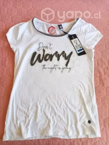 Polera blanca nueva