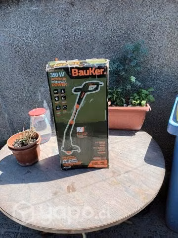 Orilladora Bauker 350 W mod.YT5262 mas accesorios