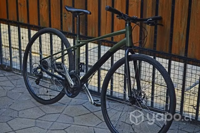 Bicicleta Híbrida Marca GT - Imagen 3